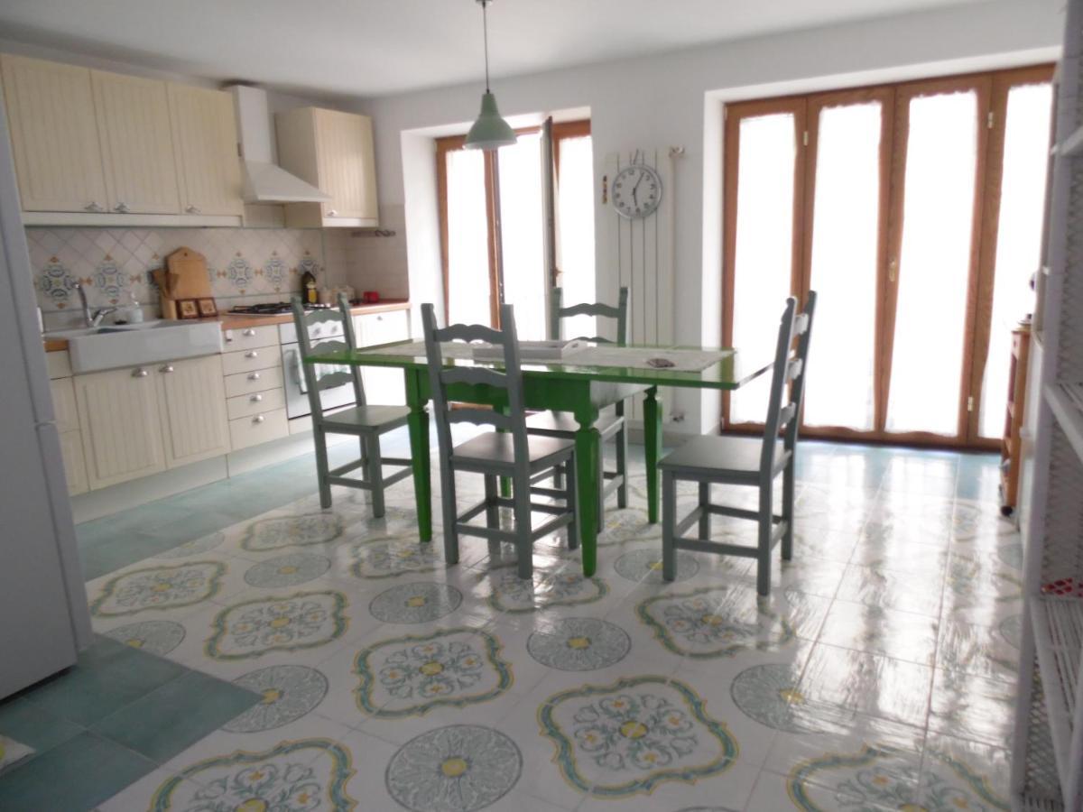 Apartament A Casa Di Monica Pozzuoli Zewnętrze zdjęcie