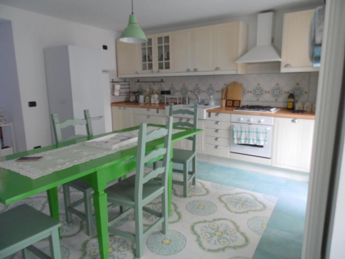 Apartament A Casa Di Monica Pozzuoli Zewnętrze zdjęcie