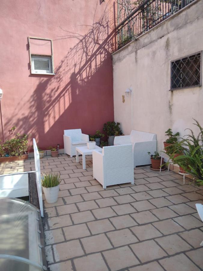 Apartament A Casa Di Monica Pozzuoli Zewnętrze zdjęcie