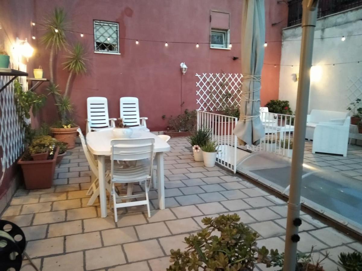 Apartament A Casa Di Monica Pozzuoli Zewnętrze zdjęcie