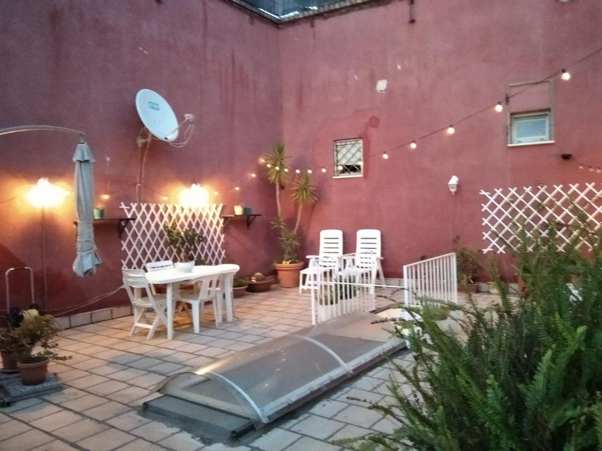 Apartament A Casa Di Monica Pozzuoli Zewnętrze zdjęcie